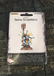 [2100000065738] Skink Starpriest
